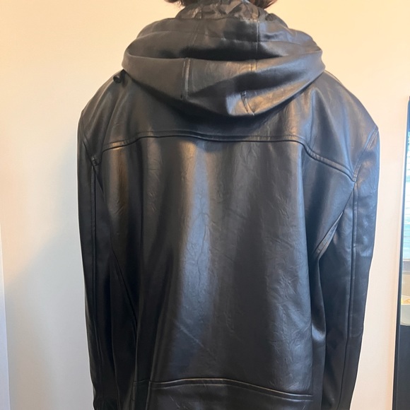 Never been worn designer leather jacket - Picture 2 of 6